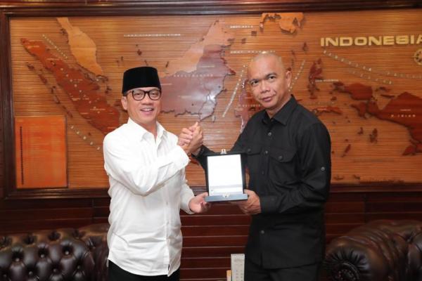 Mendes Yandri Harap Kejagung Perkuat Pengawasan Dana Desa