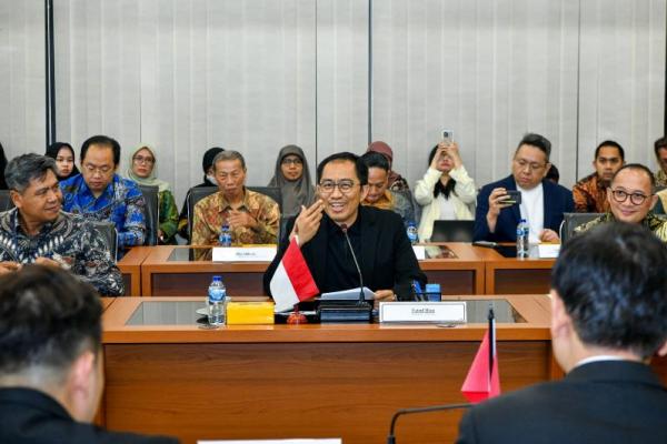Tiongkok Siap Perbesar Investasi di Indonesia, Wamenperin Ingatkan TKDN