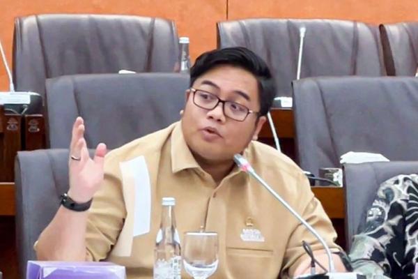 Legislator Dukung Kebijakan Industri Baja Krakatau Steel