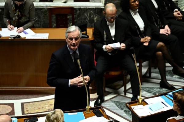 Michel Barnier Loloskan Anggaran Tanpa Persetujuan Parlemen, Pemerintahan Prancis Hadapi Mosi Tidak 
