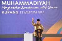 Mendes PDT Dampingi Prabowo ke Kupang, Serukan Kemakmuran Rakyat