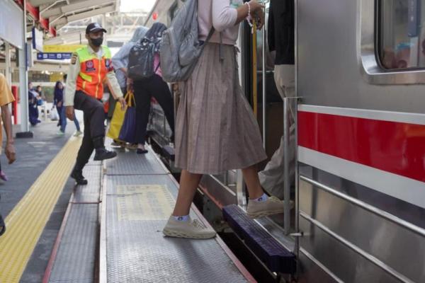 Event Lebaran Betawi, KAI Commuter Operasikan 1063 Perjalanan Hari Ini