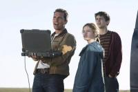 Timothee Chalamet Unggah Foto Manis Bersama Ayahnya di `Interstellar` Matthew McConaughey