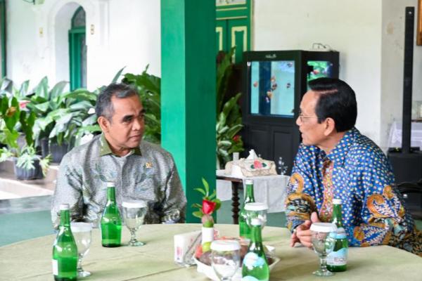 Ketua MPR Ahmad Muzani Bertemu Sultan HB X, Bahas Pelestarian Budaya