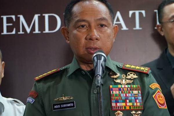 Amankan Nataru, TNI Kerahkan Kapal Perang Hingga Pesawat Hercules