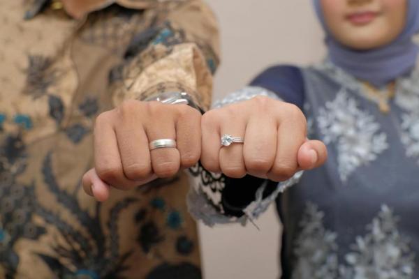 Sering Dianggap Serupa, Inilah Perbedaan Tunangan dan Lamaran dalam Islam
