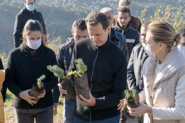 Moskow Bantah Laporan Media Turki soal Kehidupan Assad dan Istrinya