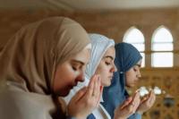 Pergantian Tahun, Lakukan 5 Hal Ini Sebagai Muhasabah Diri