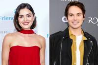 Bintang `Pretty Little Liars` Lucy Hale dan Tyler Blackburn Reuni di Malam Tahun Baru