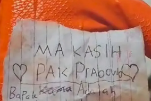 Siswa Penerima MBG: Makasih Pak Prabowo, Bapak Presiden Terbaik