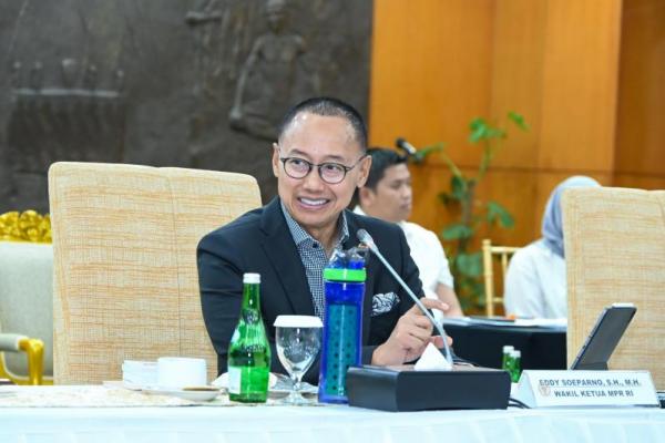 Eddy Soeparno: Program Makan Bergizi Gratis Tonggak Membangun SDM Indonesia Unggul