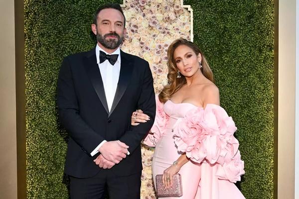Resmi Cerai dari Jennifer Lopez, Ben Affleck yang Lajang Kembali ke Dunia Kencan