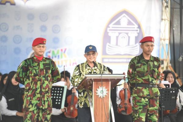 Mendikdasmen Sebut SMK Kunci Generasi Siap Kerja dan Berwirausaha