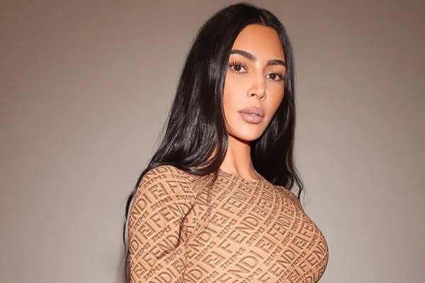 Kim Kardashian Sumbang Pakaian Dalam SKIMS untuk Korban Kebakaran Hutan