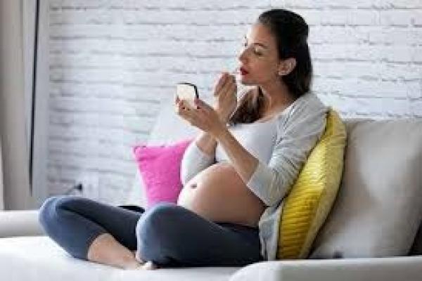 Hamil Bukan Halangan Tetap Cantik dan Terawat