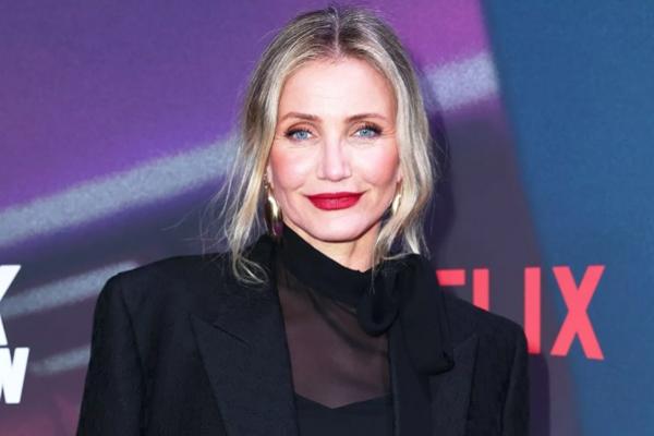 Comeback setelah 11 Tahun Cuti, Cameron Diaz Jadi Mata-mata di Back in Action