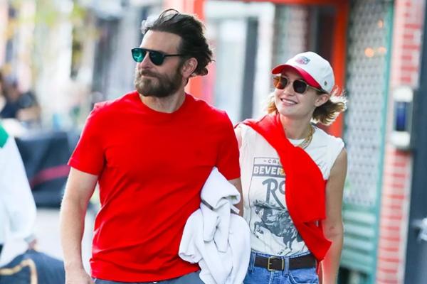 Gigi Hadid dan Bradley Cooper Resmikan Hubungan Romansa Lewat Foto Mesra di Instagram