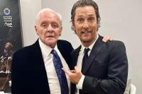 Matthew McConaughey Dukung Anthony Hopkins Dinobatkan Jadi Sexiest Man Alive Versi People