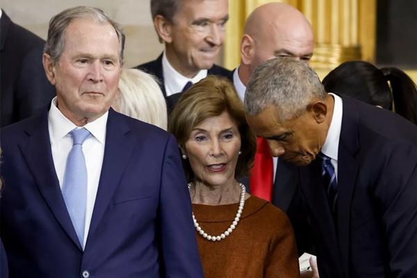 Barack Obama Ungkap Perilaku George W. Bush saat Pelantikan Presiden Donald Trump
