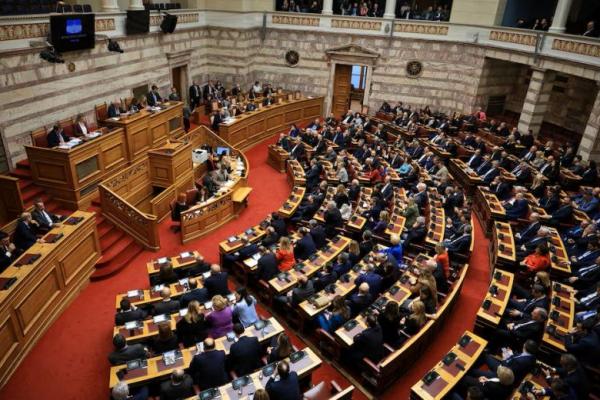 Anggota Parlemen Yunani Gagal Pilih Presiden Baru dalam Putaran Pertama