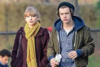 Rocker Australia Kenang Taylor Swift Minta Tuliskan Lirik untuk Tato Harry Styles