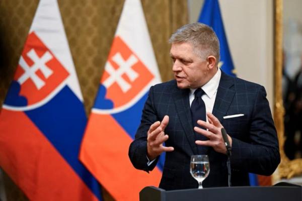 Kedekatannya dengan Rusia Diprotes Keras, PM Slowakia Tolak Mundur