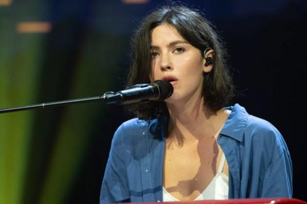 Gracie Abrams Kecam Petisi Penggemar untuk Mengganti Dora Jar sebagai Pembuka Turnya