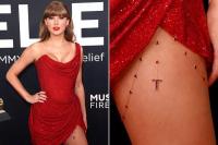 Grammy Awards 2025, Taylor Swift Tampil Seksi Menyala dengan Mini Dress Merah dan Rantai Inisial `T`