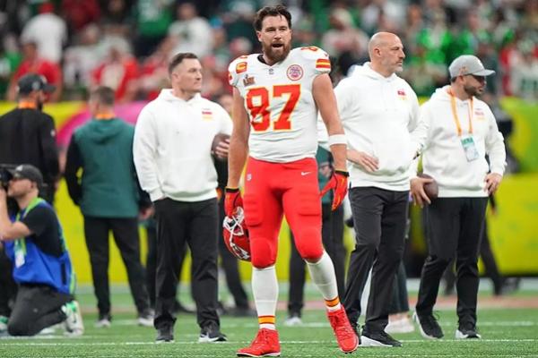 Kalah Lawan Eagles di Super Bowl 2025, Travis Kelce Minta Maaf pada Penggemar Chiefs