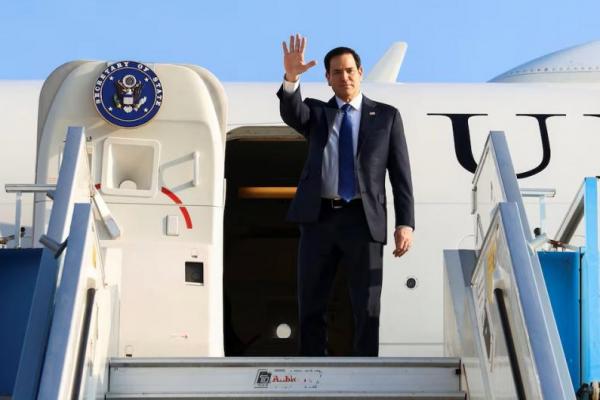 Akan Berunding dengan Rusia untuk Akhiri Perang Ukraina, Rubio Tiba di Saudi