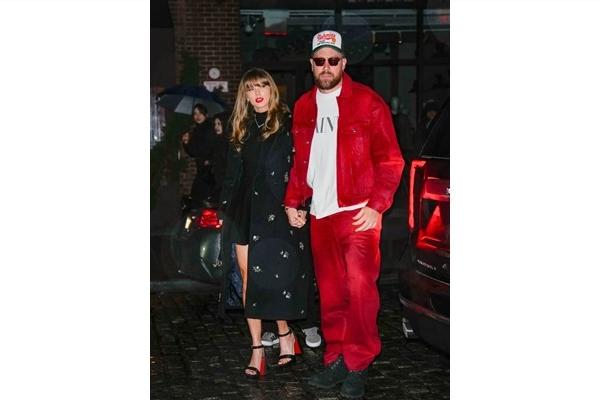 Travis Kelce Tampil Habis-habisan untuk Taylor Swift di Hari Valentine
