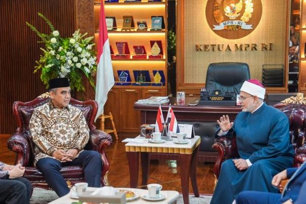 Muzani: Presiden Prabowo Merasa Indonesia Punya Utang Budi ke Al-Azhar Mesir