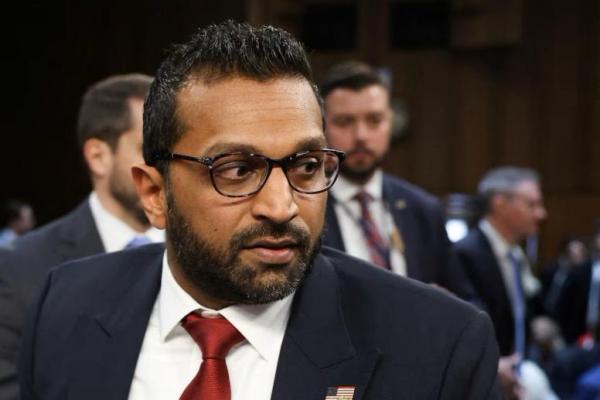 Ditolak Dua Senator Partai Republik, Pilihan Trump Lolos Pimpin FBI