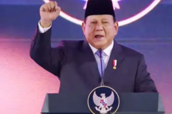 DPR Harap Danantara Independen dan Bebas Intervensi
