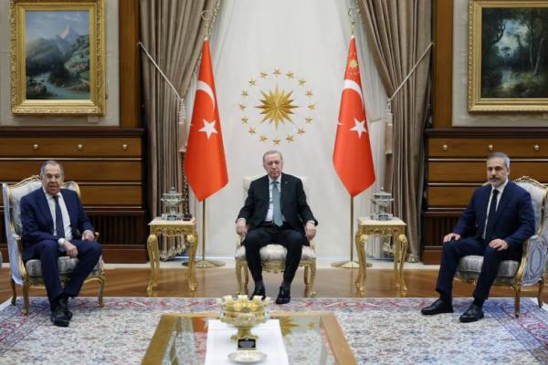 Turki Tawarkan Diri Jadi Tuan Rumah Perundingan Ukraina-Rusia
