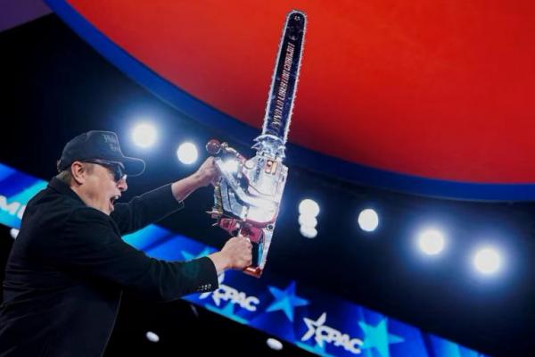 Usai Diminta Mundur, Musk Ancam Pecat Pegawai yang Abaikan Emailnya