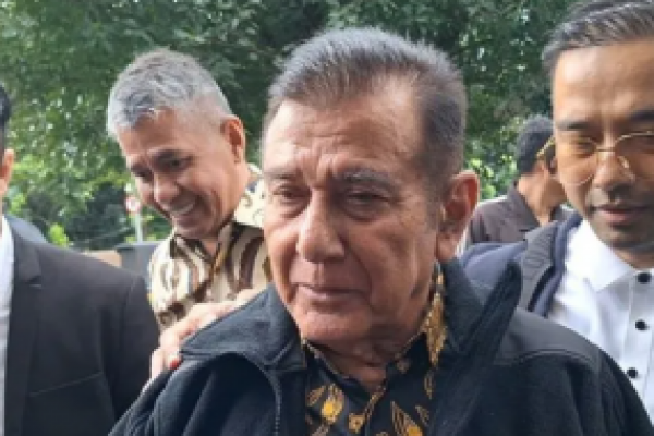 Didampingi Empat Penasihat Hukum, Japto Penuhi Panggilan KPK