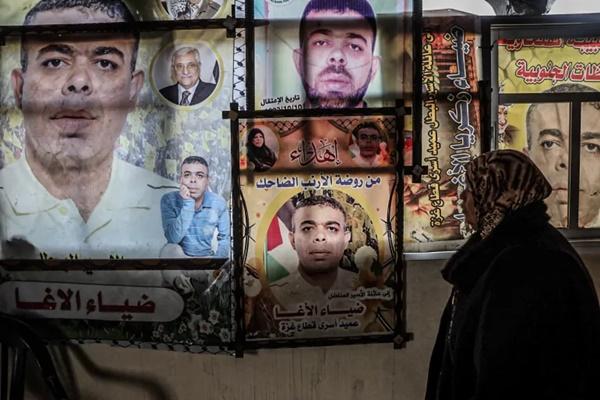 Kisah Pilu Seorang Ibu di Gaza yang Patah Hati karena Pembebasan Putranya Ditunda Israel