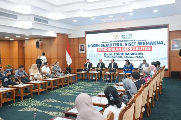 Diskusi Kebangsaan soal Pendidikan, Ibas: Kesejahteraan Dosen Penting
