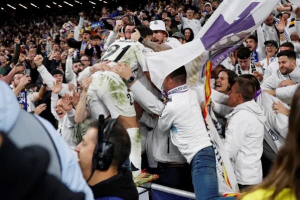 Real Madrid Menang Tipis 2-1 Atas Atletico di Leg Pertama Babak 16 Besar Liga Champions