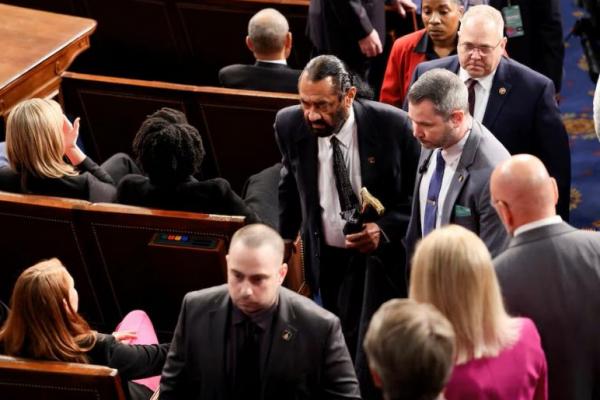 Teriaki Trump saat Pidato, Anggota Demokrat Hadapi Resolusi Kecaman DPR AS