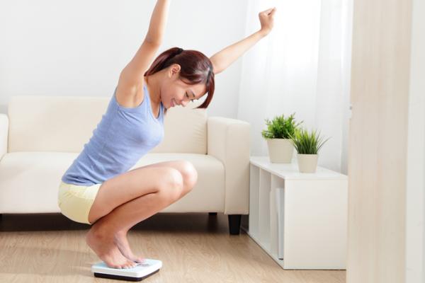 Kiat Menjaga Berat Badan Tidak Naik saat Puasa