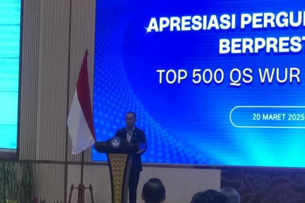 Mendikti Saintek Sebut Pendidikan Tinggi di Indonesia Sudah Selevel Global