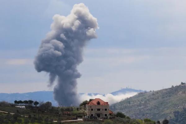 Lebanon Peringatkan `Perang Baru` saat Israel Melancarkan Serangan Mematikan