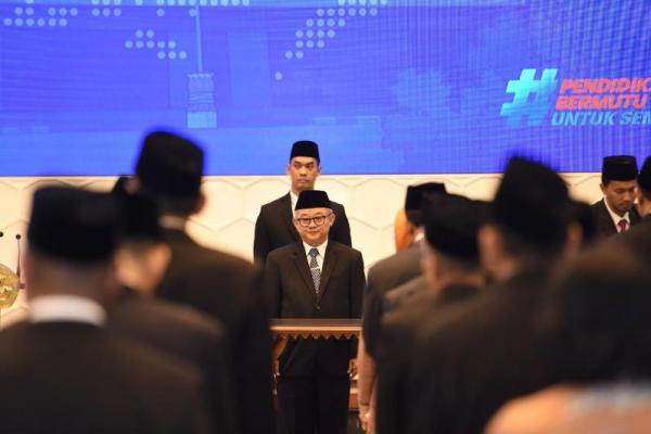 Mendikdasmen: Pelantikan Pejabat Bukan Sekadar Formalitas