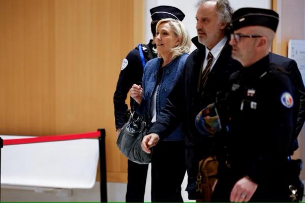 Terlibat Korupsi, Le Pen Dilarang Jadi Capres Prancis pada 2027