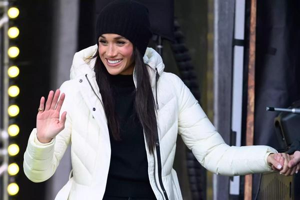 Produk Gaya Hidup `As ever` Meghan Markle Ludes Kurang dari Satu Jam