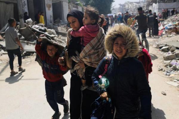 Israel Rebut Rafah, Ratusan Ribu Warga Gaza Mengungsi
