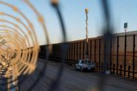 Pemerintahan Trump Perintahkan Badan Mata-mata Awasi Perbatasan AS-Meksiko