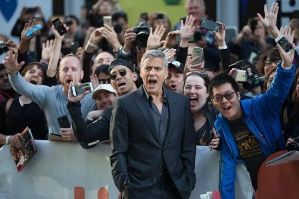 George Clooney Marah pada Produser `Morning Joe` Setelah Tulisan Opininya tentang Joe Biden Dibahas